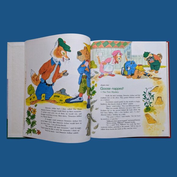 Detective Arthur, Master Sleuth Oversized Merrigold Press Book - Picture 2 of 4